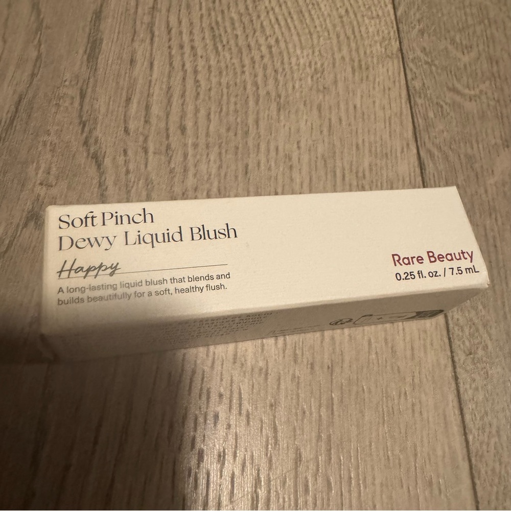BNIB Rare Beauty Soft Pinch Blush in Happy